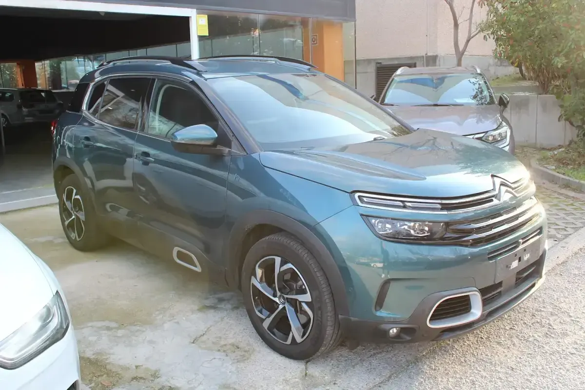 Usado Citroën C5 Aircross Shine 226 CV (166 kW) 2021 Azul SUV