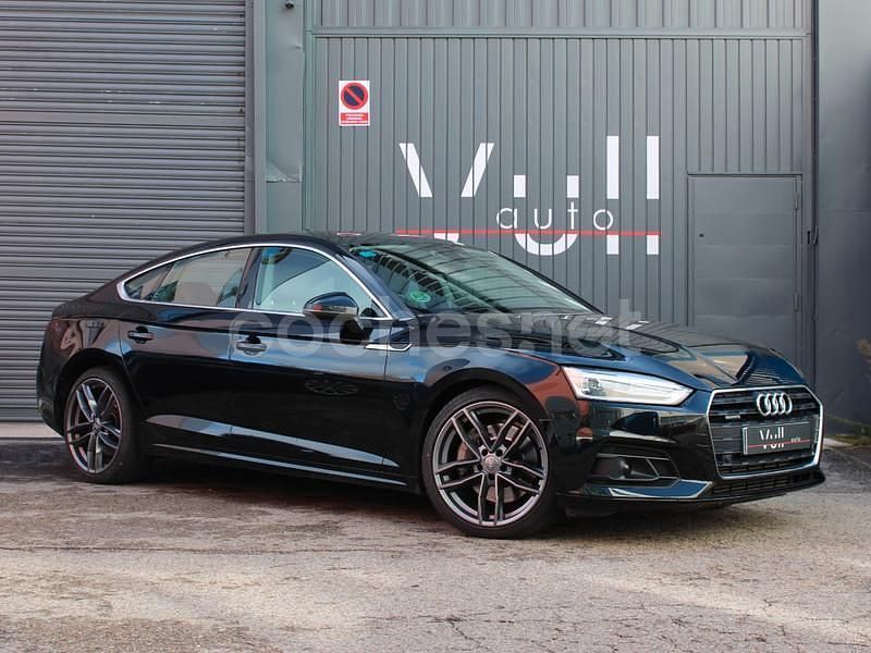 Negro Usado 2017 Audi A5 Sportback Ambiente Berlina | 26.950 € (Precio justo) - Imagen 1/4