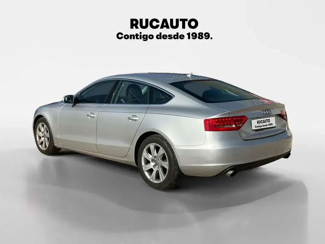 Usado Audi A5 211 CV (155 kW) 2011 Plateado Coupe