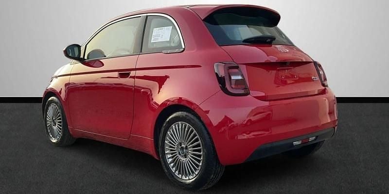 Nuevo Fiat 500e Red 69 kW (95 CV) 2025 Rojo Utilitario