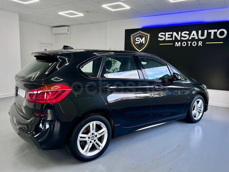 Usado BMW 225 Active Tourer iPerformance 224 CV (164 kW) 2020 Negro Monovolumen
