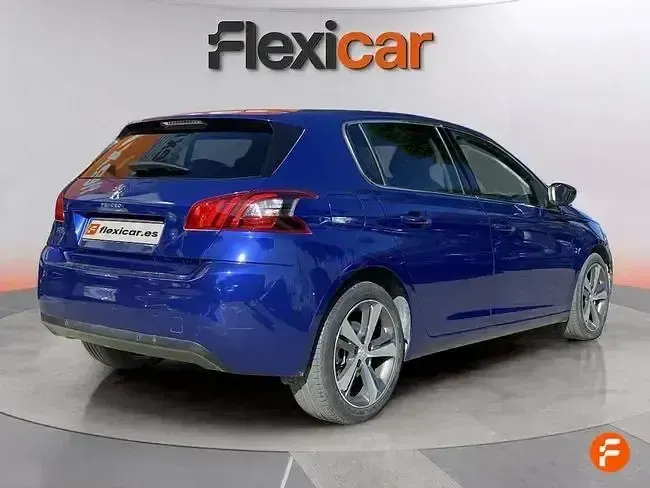 Käytetty Peugeot 308 Allure 110 HP (80 kW) 2020 Sininen Sedan