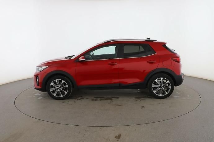 Usado Kia Stonic 102 CV (75 kW) 2020 Rojo SUV