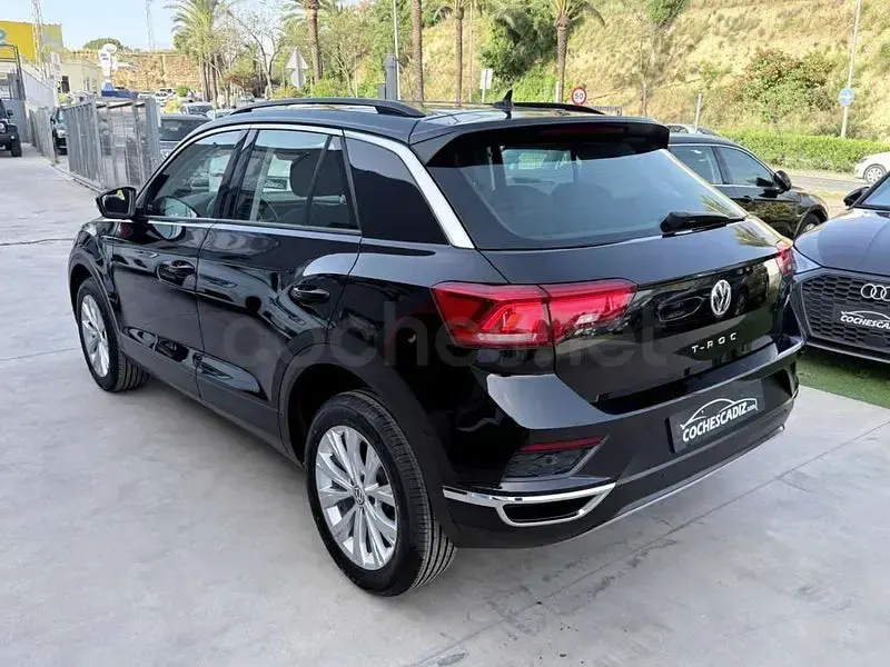 Usado VW T-Roc Advance 110 CV (80 kW) 2020 Negro SUV