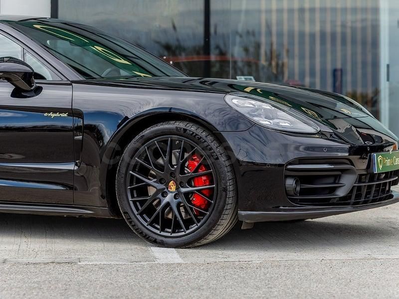 Usado Porsche Panamera 4 Executive 462 CV (339 kW) 2021 Negro Berlina