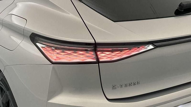 Usado DS Automobiles DS4 Performance Line Plus 224 CV (164 kW) 2022 Plateado Utilitario