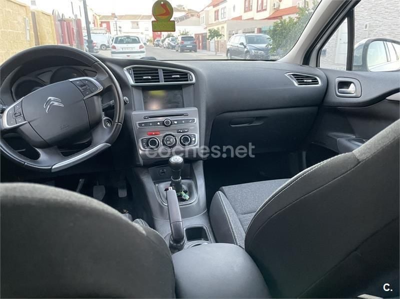 Usado Citroën C4 Feel 99 CV (72 kW) 2015 Blanco Berlina