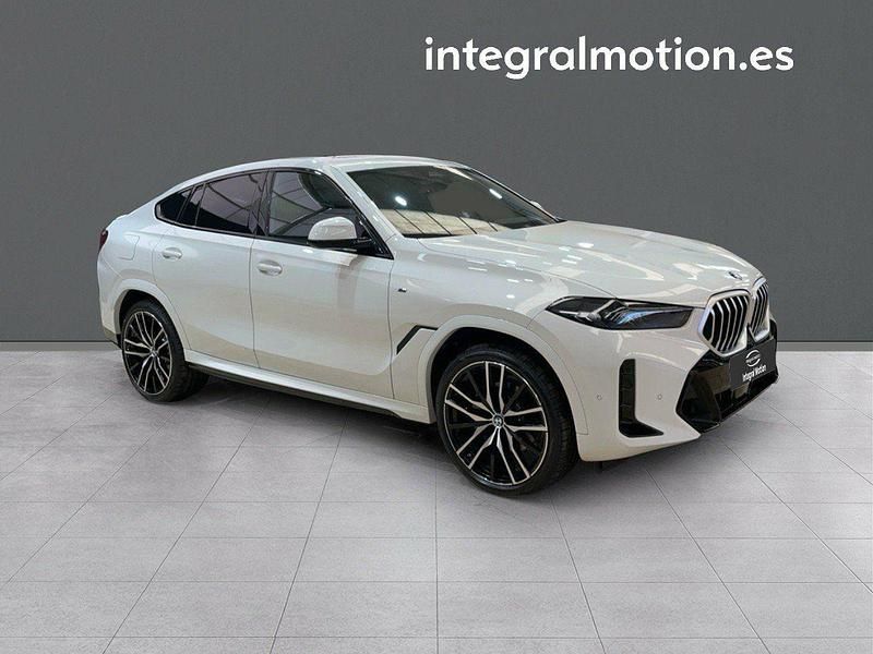 Usado BMW X6 M Sport 285 CV (209 kW) 2024 Blanco SUV
