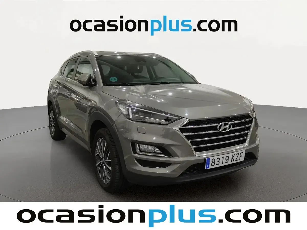 Usado Hyundai Tucson 132 CV (97 kW) 2019 Gris SUV