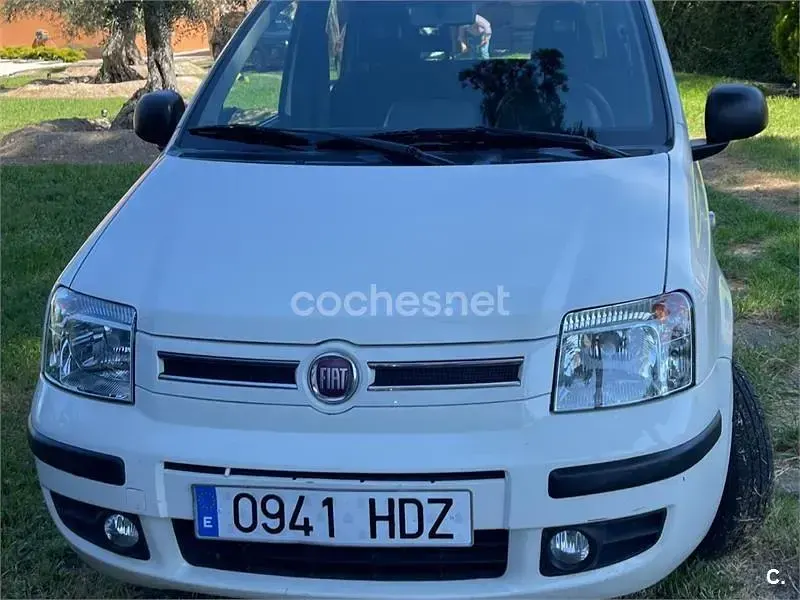 Usado Fiat Panda Dynamic 69 CV (50 kW) 2011 Blanco Utilitario