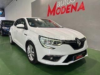 Usado Renault Mégane IV Business 116 CV (85 kW) 2019 Blanco Berlina