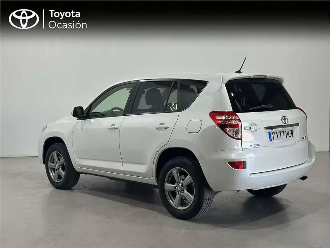 Usado Toyota RAV4 Executive 158 CV (116 kW) 2012 SUV
