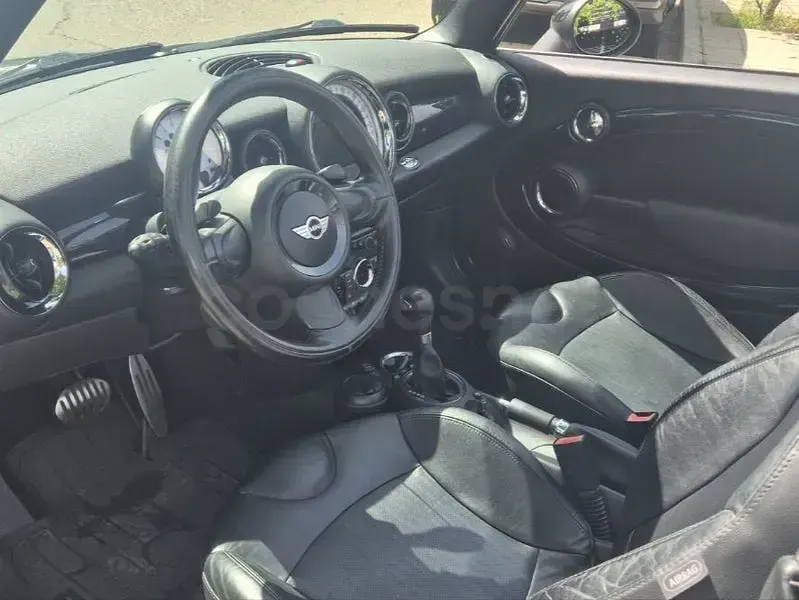 Usado Mini Cooper S Cabriolet 184 CV (135 kW) 2012 Negro Descapotable