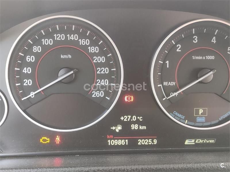 Usado BMW 330e Sport Line 252 CV (185 kW) 2018 Negro Berlina