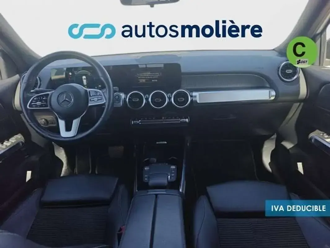 Käytetty Mercedes GLB200 150 HP (110 kW) 2021 Valkoinen Katumaasturi