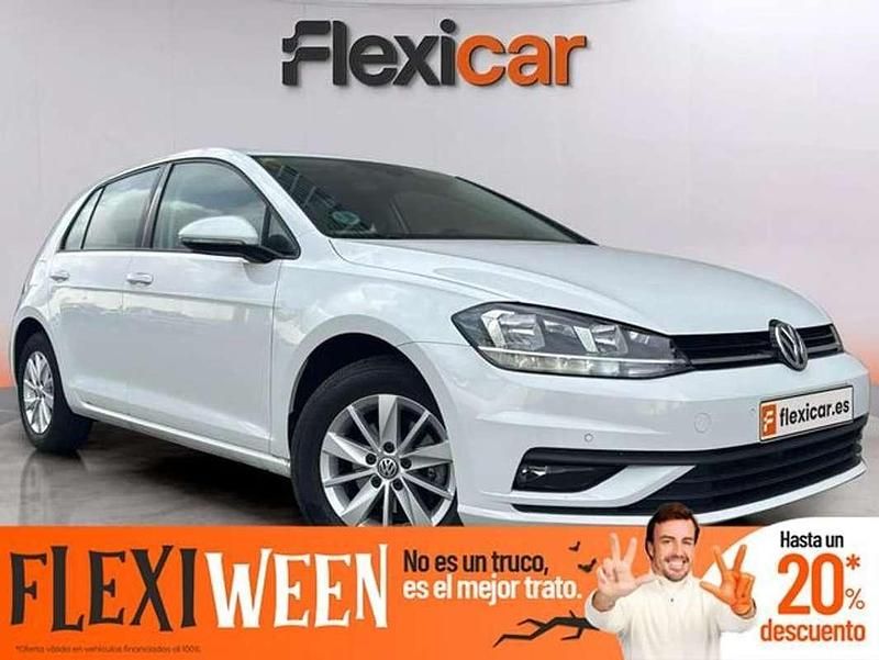 Blanco Usado 2017 VW Golf VII Advance Utilitario | 11.990 € (Buen precio) - Imagen 1/4