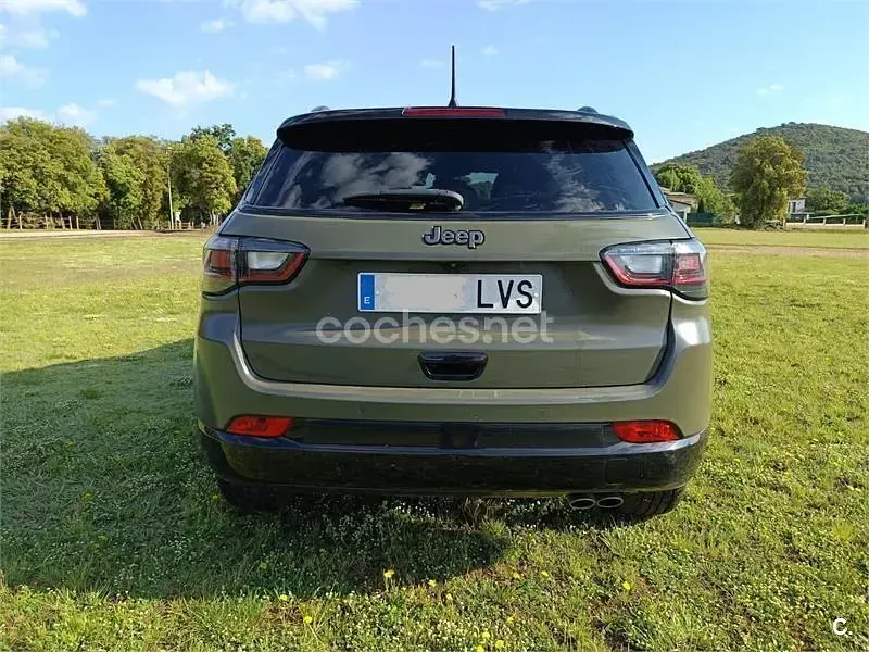 Usado Jeep Compass 150 CV (110 kW) 2021 Verde SUV