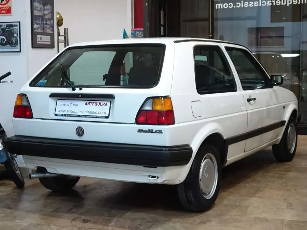 Usado VW Golf II 75 CV (55 kW) 1990 Blanco Utilitario