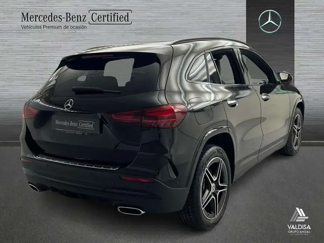 Usado Mercedes GLA250 218 CV (160 kW) 2026 SUV