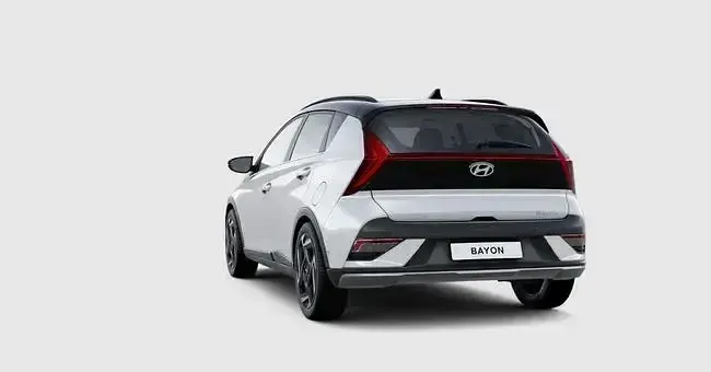 Nuevo Hyundai Bayon Blackline 100 CV (73 kW) 2026 Blanco SUV