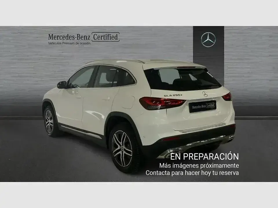 Usado Mercedes GLA250 Progressive 218 CV (160 kW) 2021 Otro SUV