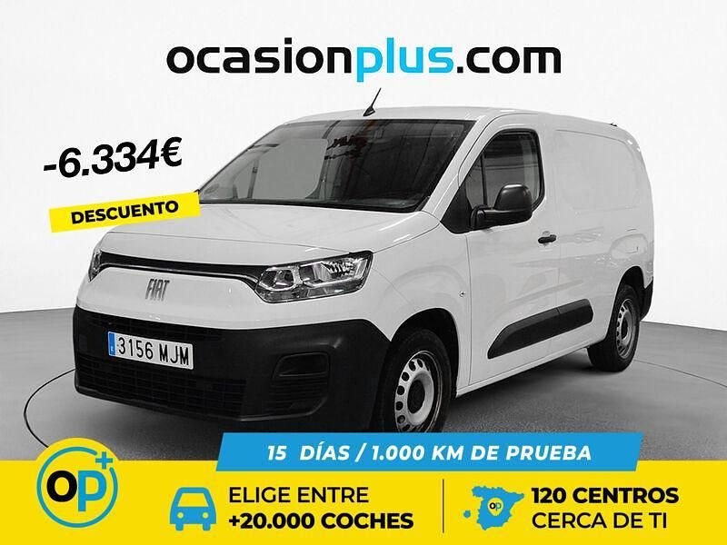 Usado Fiat Doblò 130 CV (95 kW) 2023 Blanco Monovolumen