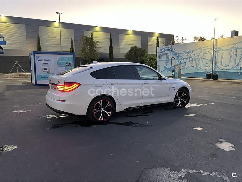 Blanco Usado 2011 BMW 530 Gran Turismo Berlina | 14.500 € (Precio justo) - Imagen 1/4