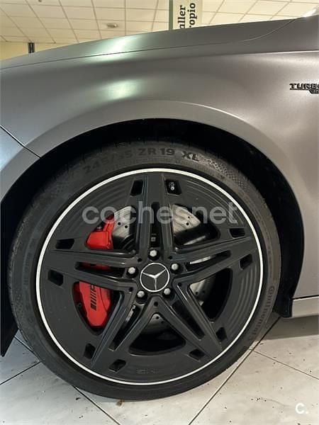 Usado Mercedes A45 AMG 421 CV (309 kW) 2023 Gris / plata Berlina