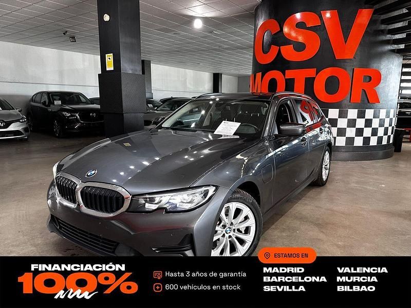 Gris / plata Usado 2021 BMW 330e Berlina | 24.850 € (Super precio) - Imagen 1/4