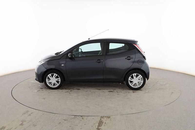 Usado Toyota Aygo X-cite 70 CV (51 kW) 2016 Gris Utilitario