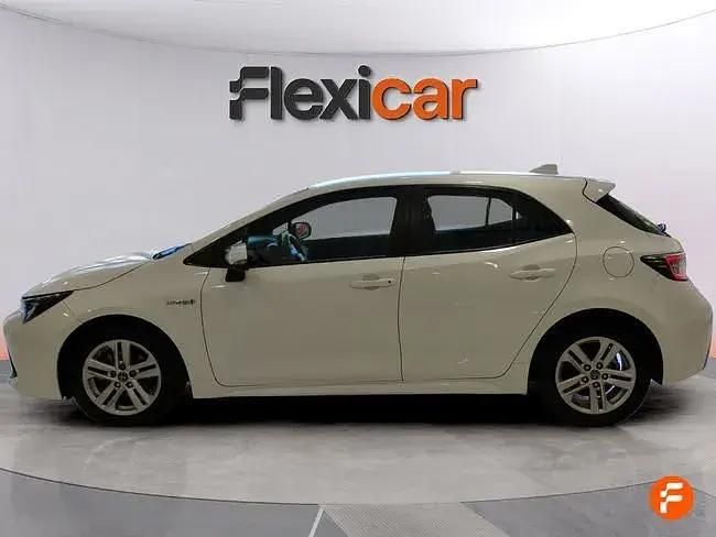 Begagnad Toyota Corolla Active 122 HK (89 kW) 2020 Vit