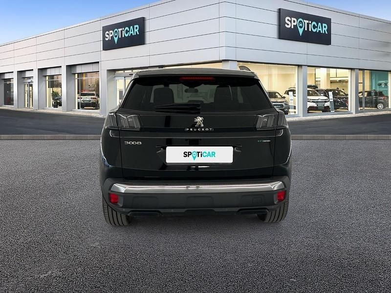 Usado Peugeot 3008 Allure 180 CV (132 kW) 2024 Negro SUV