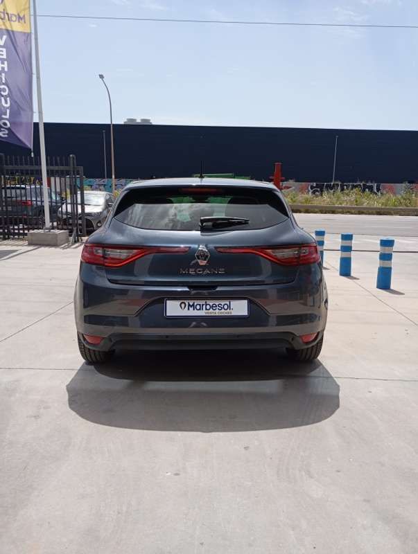 Usado Renault Mégane IV LIMITED 140 CV (102 kW) 2020 Azul Utilitario