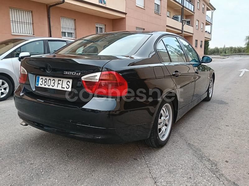 Usado BMW 320 Comfort Edition 177 CV (130 kW) 2008 Negro Berlina