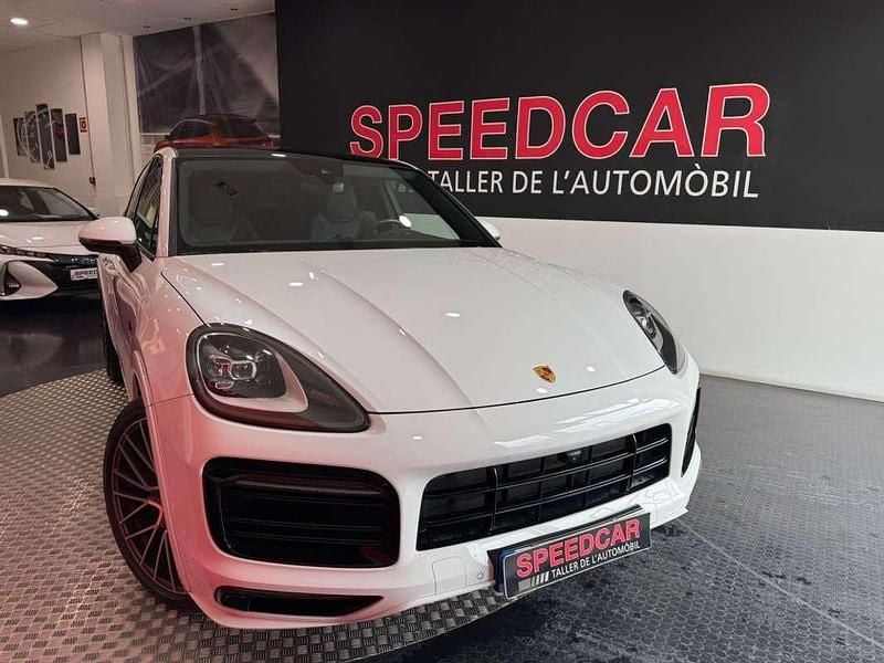 Blanco Usado 2022 Porsche Cayenne SUV | 83.900 € (Un poco caro) - Imagen 1/4