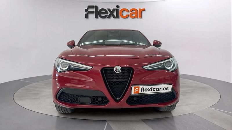 Usado Alfa Romeo Stelvio Sprint 203 CV (149 kW) 2022 Rojo SUV