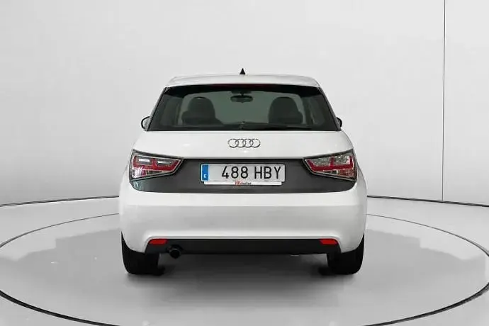 Usado Audi A1 Attraction 105 CV (77 kW) 2011 Utilitario