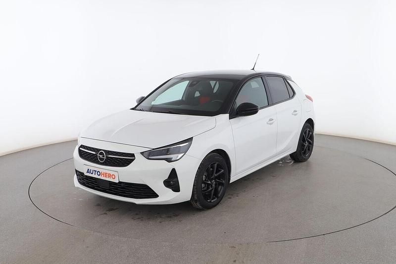Blanco Usado 2021 Opel Corsa GS Line Utilitario | 13.199 € (Un poco caro) - Imagen 1/3