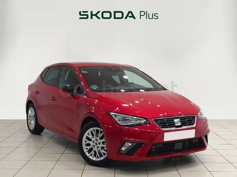 Usado Seat Ibiza FR 110 CV (80 kW) 2023 Granate Utilitario