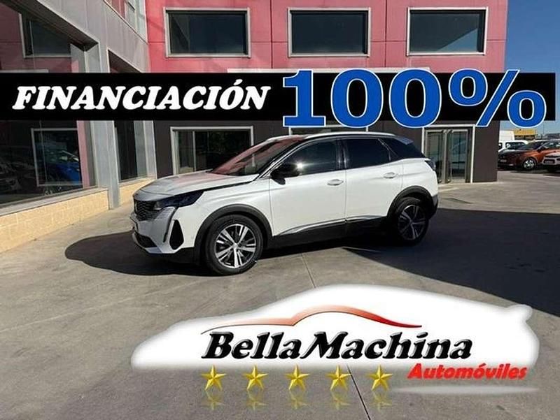 Usado Peugeot 3008 Allure 131 CV (96 kW) 2021 Blanco SUV