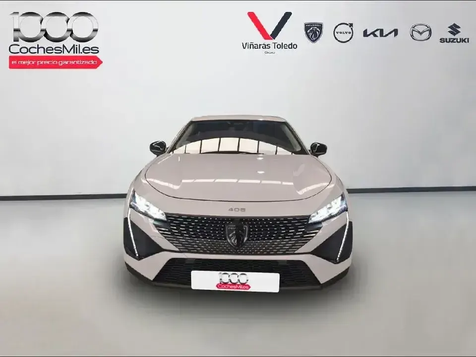 Usado Peugeot 408 Allure 145 CV (106 kW) 2025 Blanco SUV