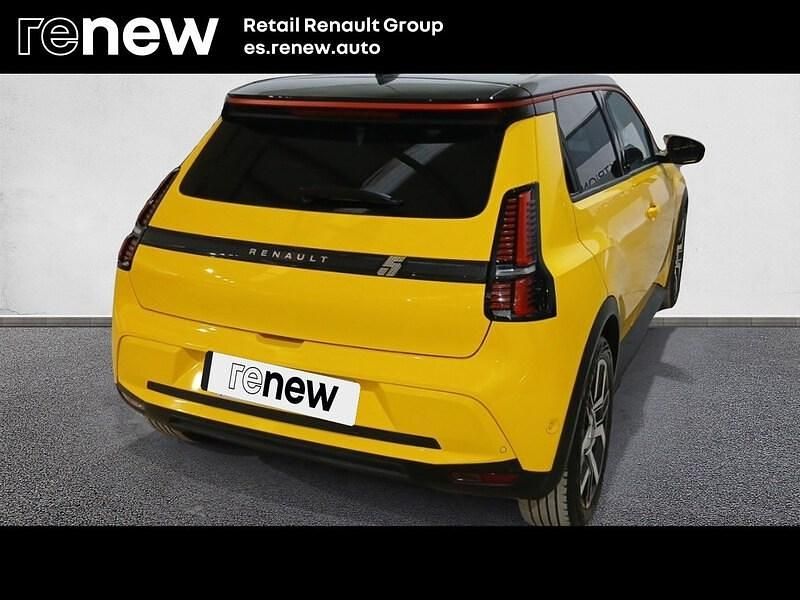 Usado Renault R5 Techno 88 kW (120 CV) 2025 Amarillo Utilitario