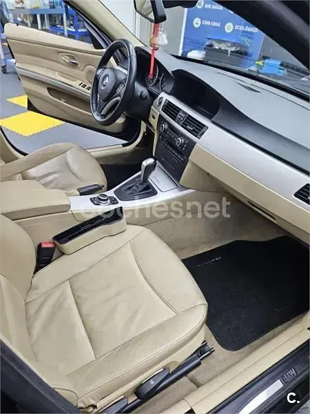 Usado BMW 320 177 CV (130 kW) 2009 Negro Berlina