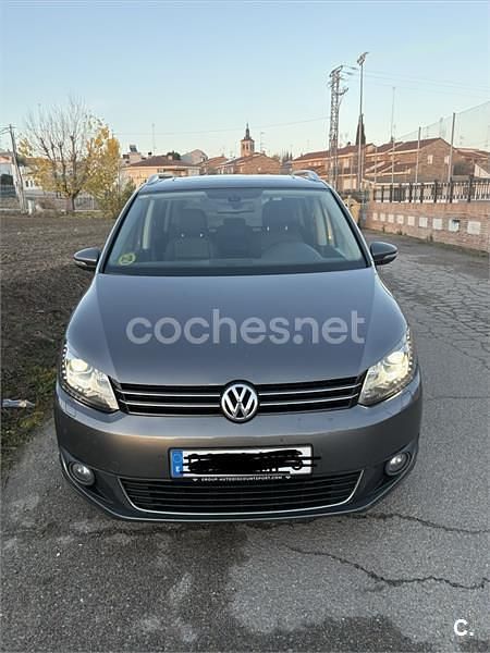 Gris / plata Usado 2012 VW Touran Advance Monovolumen | 12.500 € (Caro) - Imagen 1/3