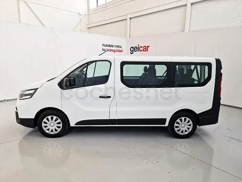Usado Nissan Primastar Acenta 150 CV (110 kW) 2024 Blanco Monovolumen