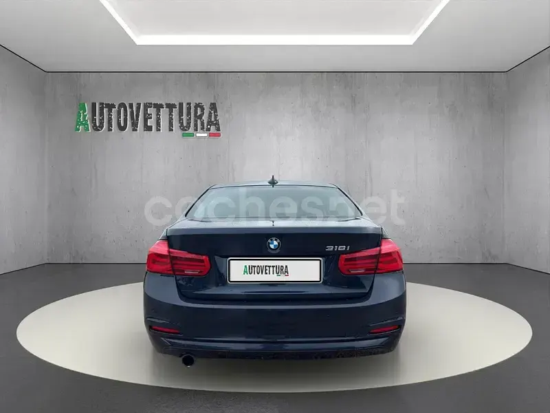 Używany BMW 318 136 KM (100 kW) 2016 Niebieski Sedan/Limuzyna