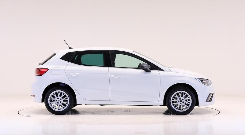 Nuevo Seat Ibiza XCELLENCE 115 CV (84 kW) 2025 Blanco Berlina