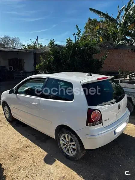 Usado VW Polo Highline 80 CV (58 kW) 2008 Blanco Utilitario