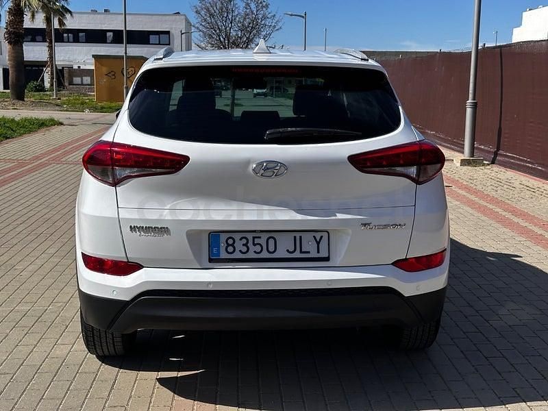 Usado Hyundai Tucson 115 CV (84 kW) 2016 Blanco SUV