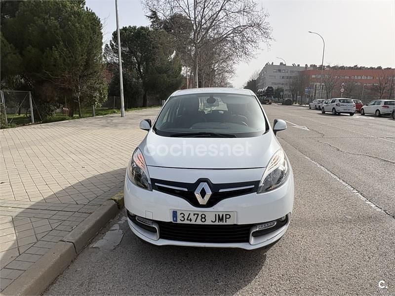 Begagnad Renault Scénic III 95 HK (69 kW) 2016 Vit Minibuss
